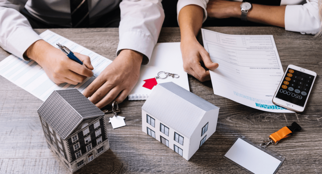 How to Qualify for a Mortgage: What Lenders Look&nbsp;For